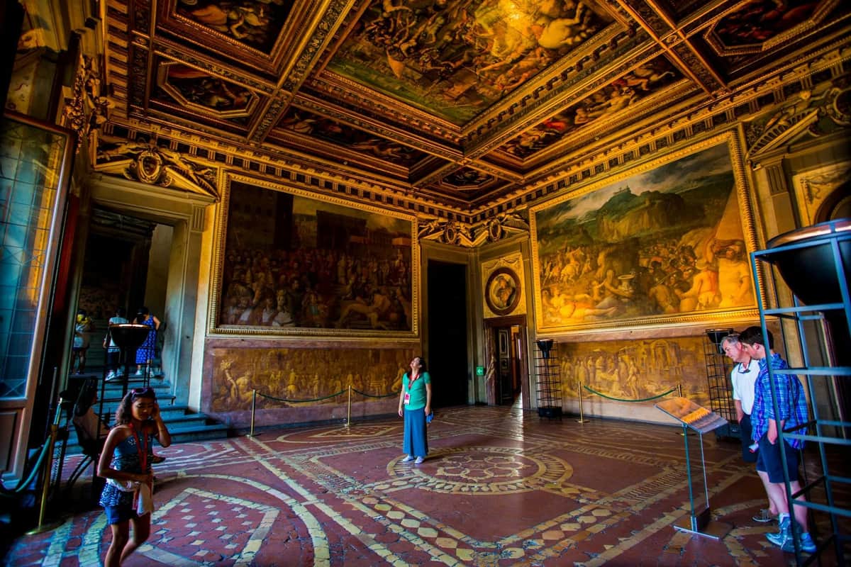 Florence: Dan Brown's Inferno Tour Rooms of the Old Palace
