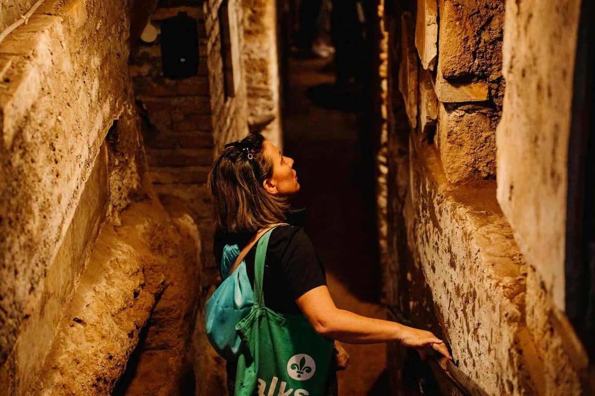 Rome : Visite guidée du sous-sol avec entrée dans les catacombes et la crypte osseuse Le texte fourni est déjà en anglais.