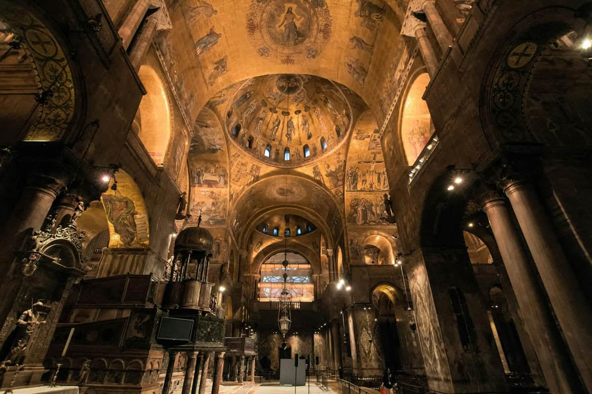 St. Mark's Basilica: Exclusive After-Hours Entry + Guided Tour Exclusive Alone In St. Mark's Basilica After Hours