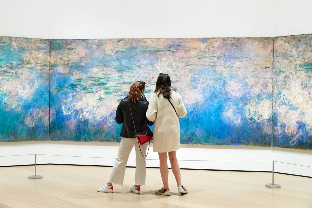 New York : 30+ NYC Top Sights Walking Tour + entrée au Museum of Modern Art Le musée d'art moderne (MoMA)