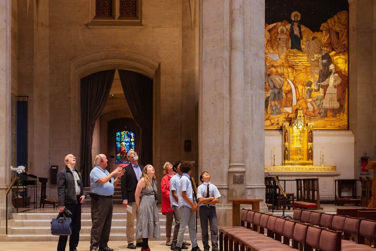 그레이스 대성당: 가이드 하이라이트 투어 (샌프란시스코) Guided tour at the Chapel of Nativity