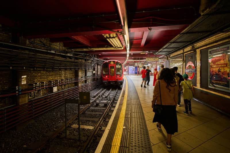 Londres Baker Street : Visite de la station de métro cachée
