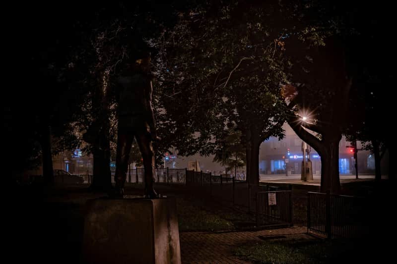 Photo de l'homme de fer-blanc au parc Oz.