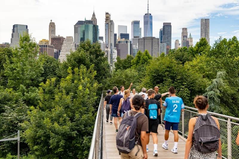 DUMBO, Brooklyn Heights & Bridge: Guided Walking Tour in French