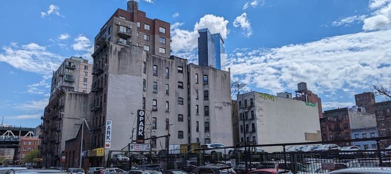 Visite guidée sur l'histoire des immeubles collectifs et des immigrés du Lower East Side